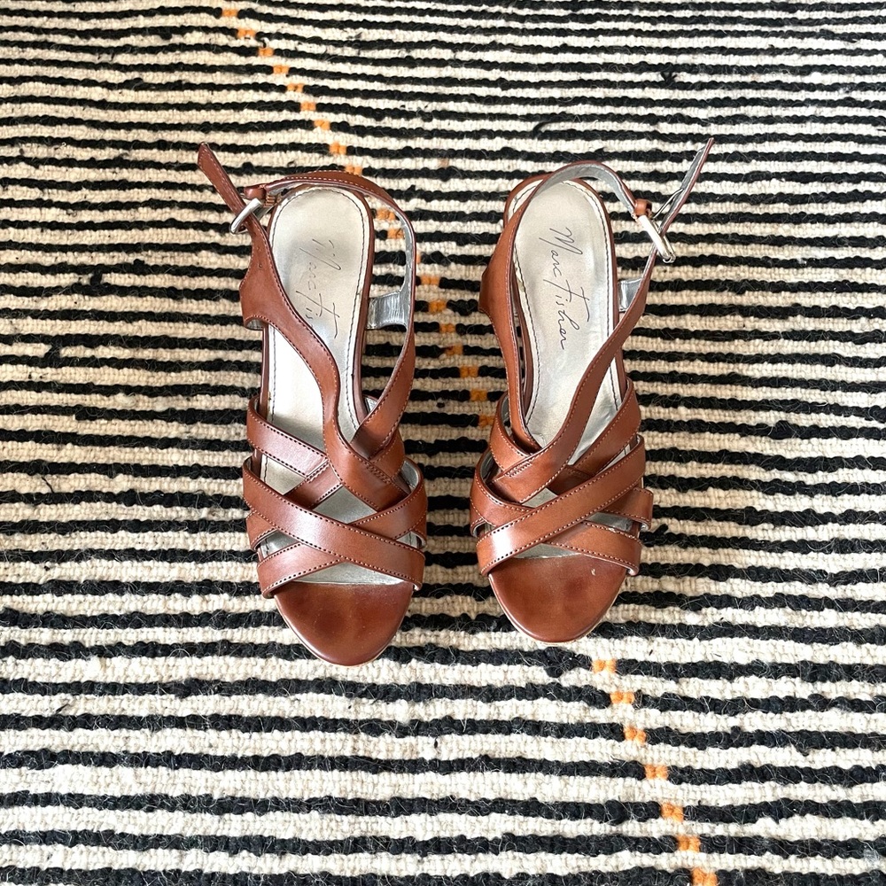 Brown Marc Fisher Wedges